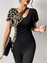 Load image into Gallery viewer, Leopard Flutter Sleeve T-Shirt
