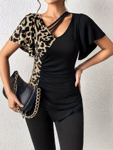 Load image into Gallery viewer, Leopard Flutter Sleeve T-Shirt
