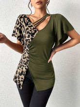 Load image into Gallery viewer, Leopard Flutter Sleeve T-Shirt
