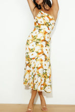 Load image into Gallery viewer, Sassy Gold Printed Single Shoulder Dress
