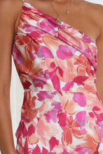 Load image into Gallery viewer, Sassy Pink Printed Single Shoulder Dress
