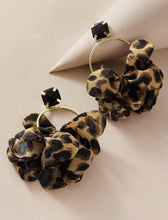 Load image into Gallery viewer, Sassy Leopard Earrings
