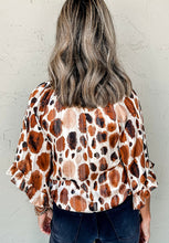 Load image into Gallery viewer, Printed Quarter Sleeve Blouse
