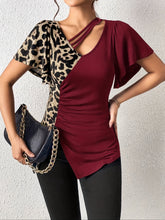 Load image into Gallery viewer, Leopard Flutter Sleeve T-Shirt
